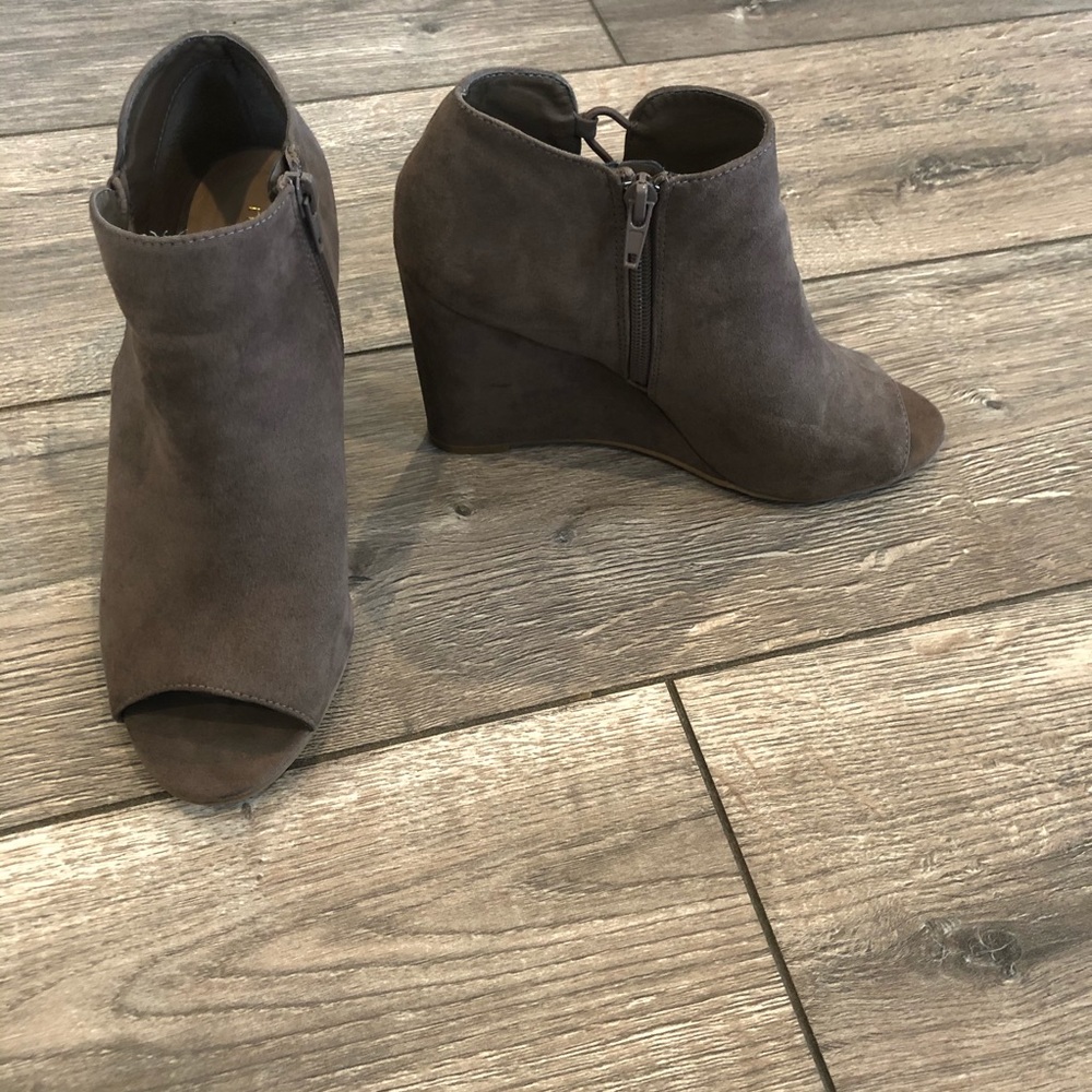 Maurices peep toe wedges